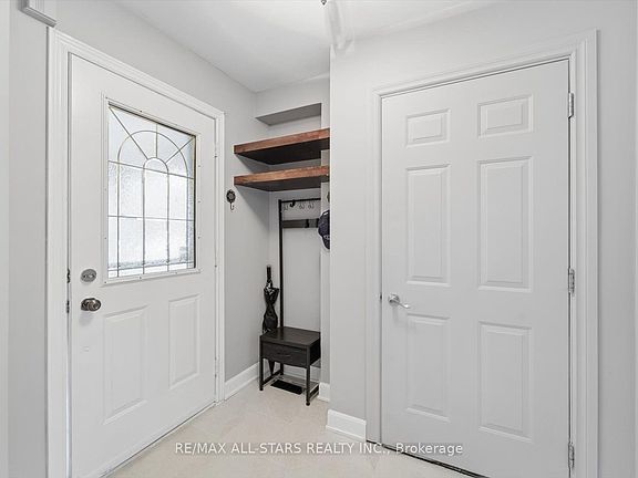 5th image of 62 Reddenhurst Cres