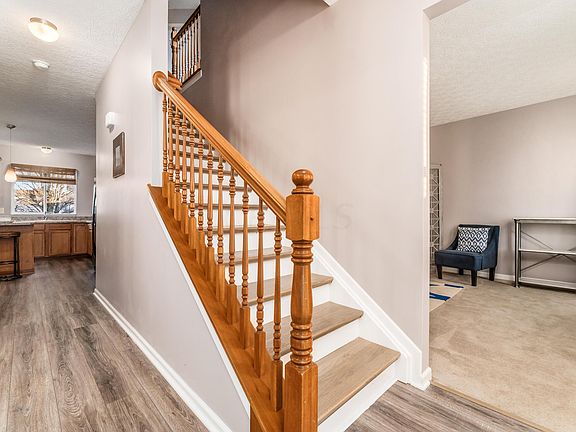 5th image of 900 Brosmer Dr