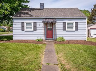 568 Carnegie Ave, Sharon, PA