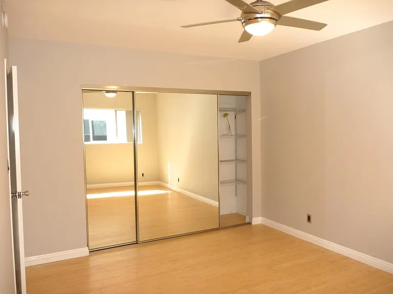 1527 Princeton St #2 — Photo 23