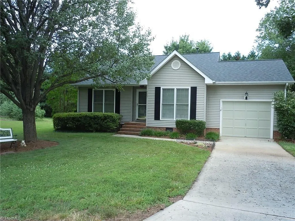 Building Photo - 4007 Sourgum Ct