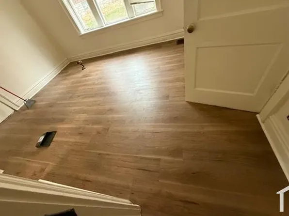 3761 Meramec St #1S, Saint Louis, MO 63116