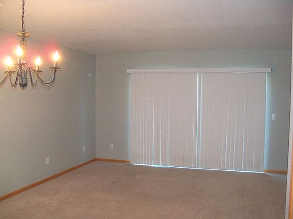 2nd image of 3955 Olympic Blvd APT 31