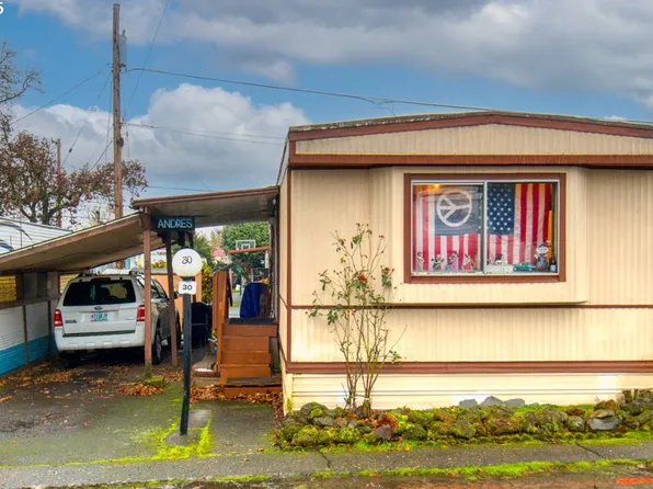 13409 SE McLoughlin Blvd Unit 30, Milwaukie, OR 97222