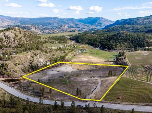 101 Highway 3a, Kaleden, BC V0X 1N2