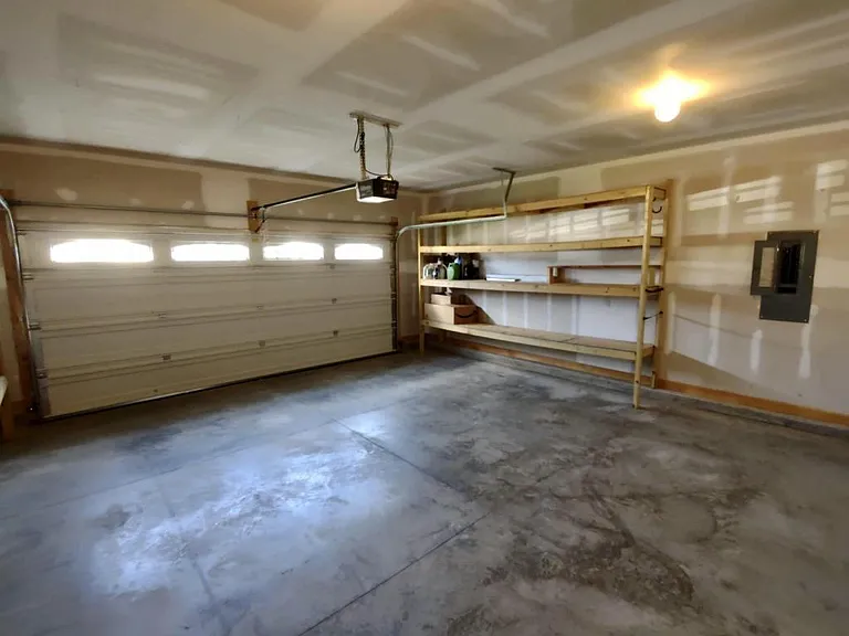 1525 Gallant Fox Ct — Photo 9