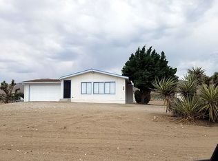 19570 Ryeland Rd, Apple Valley, CA 92308