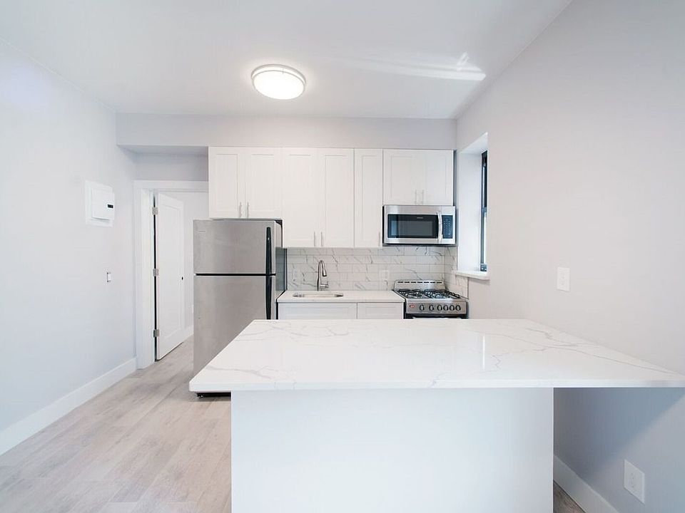 1st image of 106 W 139th St APT 6