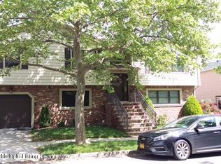 3 Mosely Ave, Staten Island, NY 10312