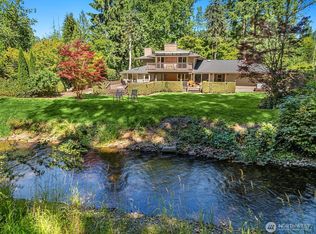 1201 Sycamore Dr SE, Issaquah, WA 98027