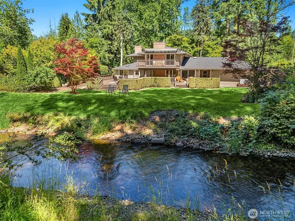 1201 Sycamore Drive SE, Issaquah, WA 98027