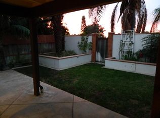 2721 Cardinal Dr, Costa Mesa, CA 92626
