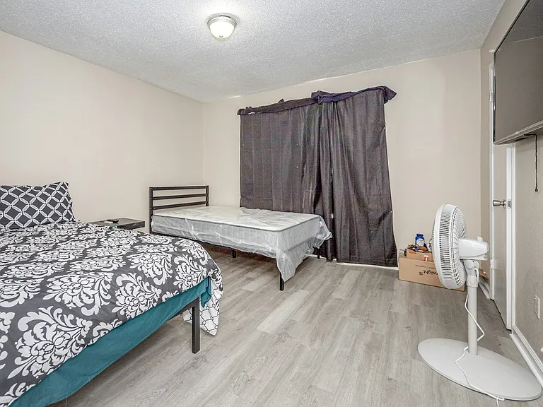 3801 Lanier Ave #C — Photo 18
