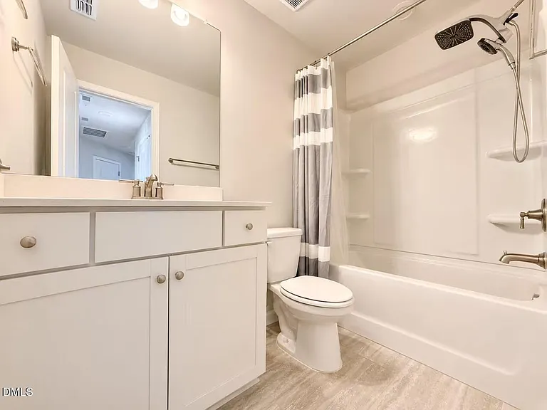 3010 Evertonian Pl — Photo 19
