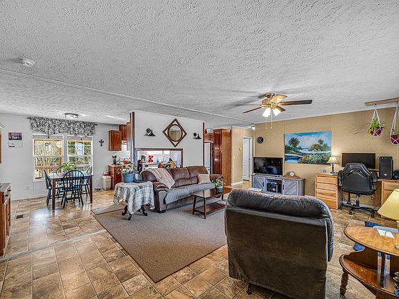 2nd image of 160 156 County Rd #9061