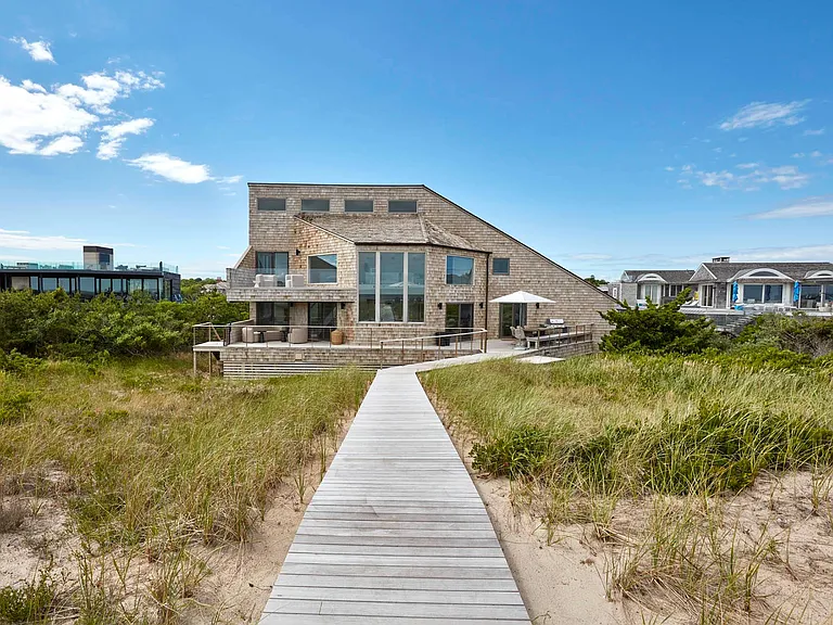 255 Marine Blvd — Photo 25