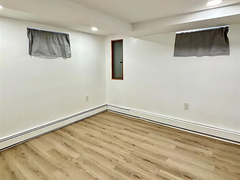 750 Highview Ave — Photo 6