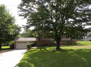 2505 W Plainview St, Hope, AR 71801