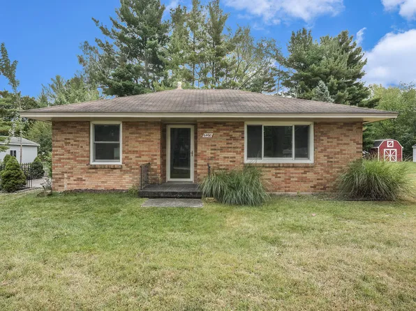 6490 8th Ave SW, Grandville, MI 49418