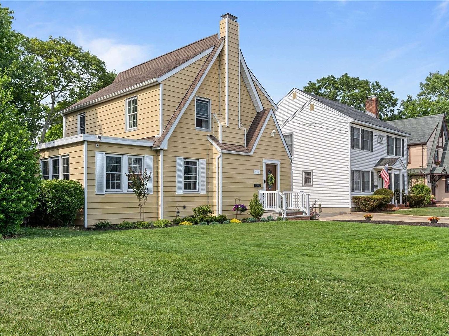 115 E Roe Boulevard, Patchogue, NY 11772 Zillow