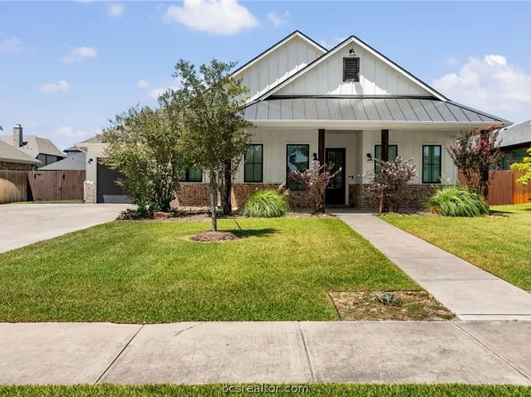 1931 Spanish Moss Dr, College Station, TX 77845
