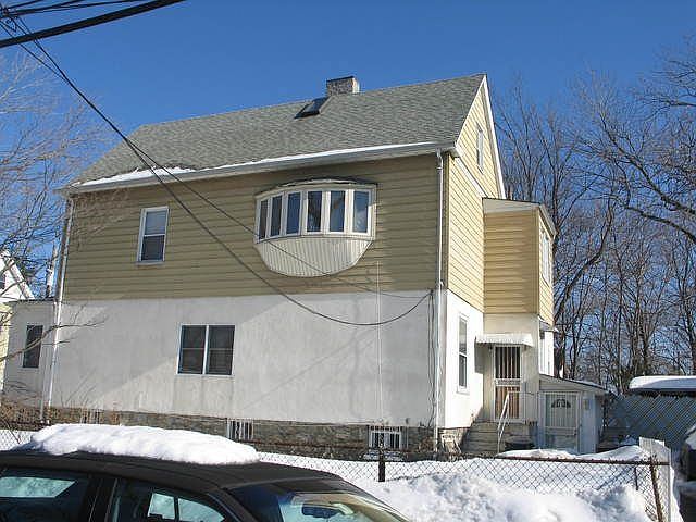 1st image of 34 Grant St