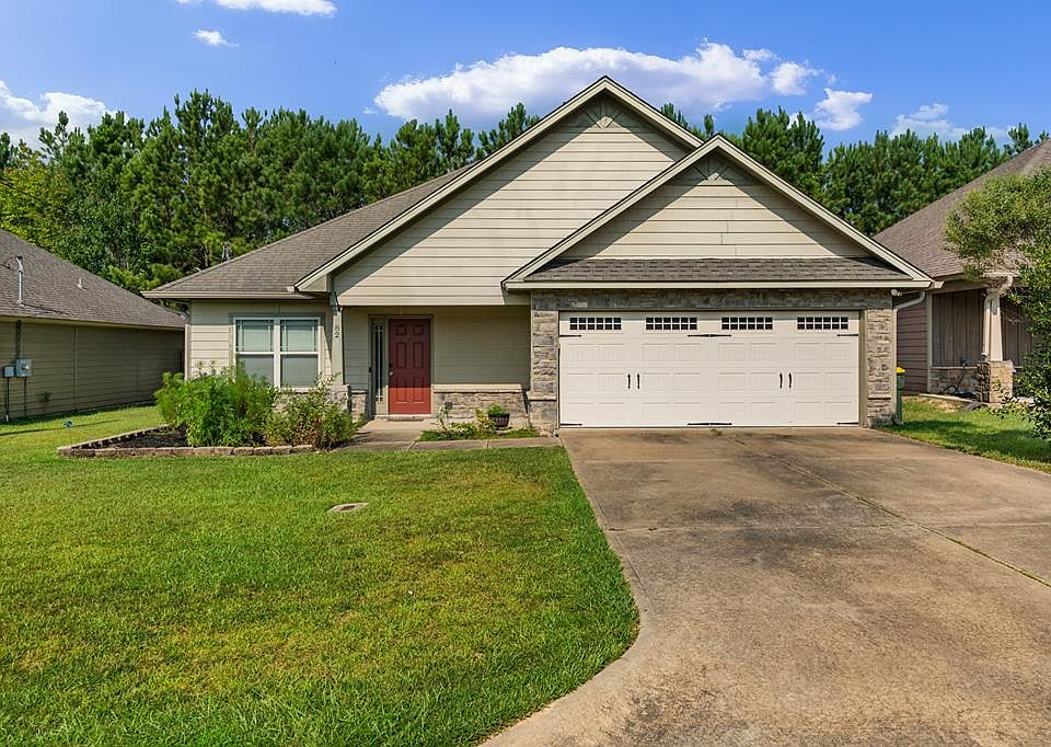 1st image of 28 Lee Road 2170