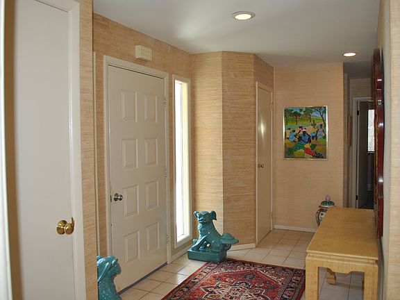 2nd image of 43 Diane Dr
