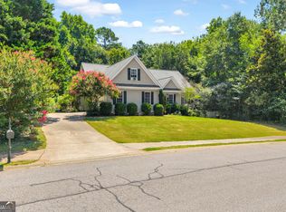 905 Daisy Ln, Athens, GA 30605