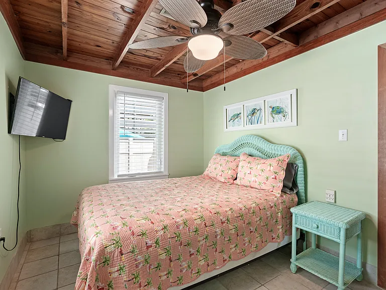 900 S Ocean Blvd — Photo 15