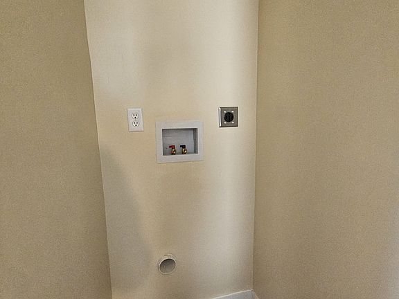 3rd image of 83 Sachem St #O2r