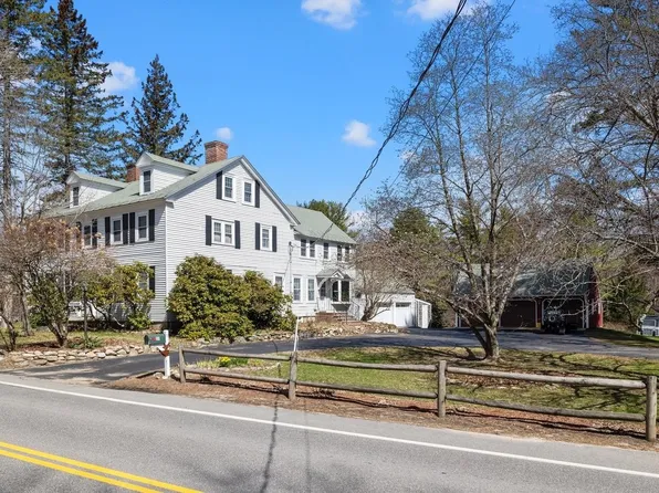 331 North Main Street, Wolfeboro, NH 03894