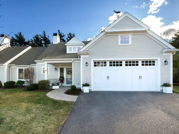 20 Mainsail Dr #20, Marshfield, MA 02050
