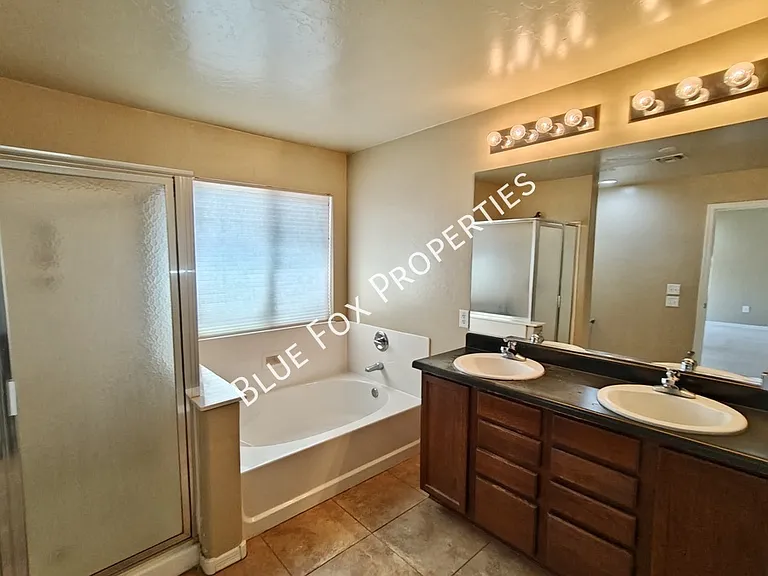 5874 N Dartwhite Dr — Photo 25
