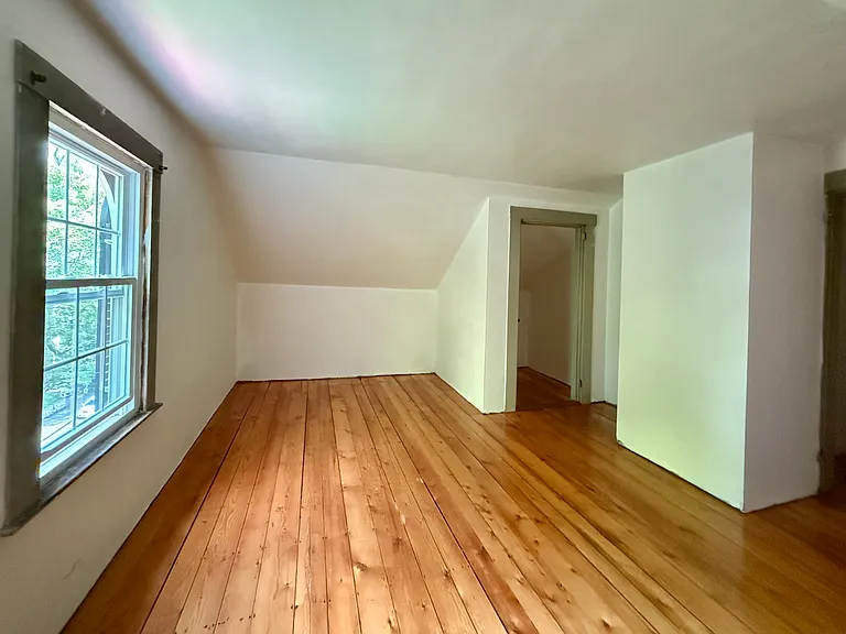 36 Maple Ave — Photo 35