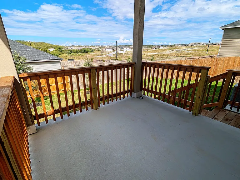 15611 Electra Cir — Photo 19
