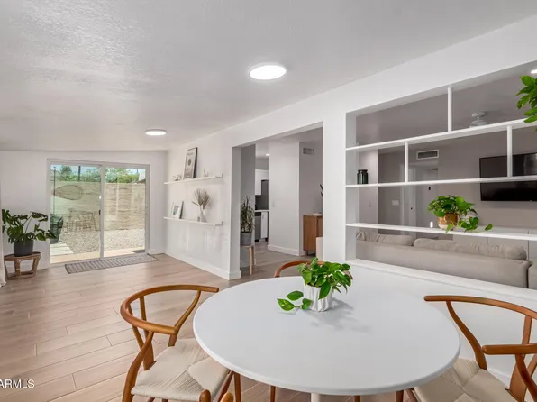 902 E WAHALLA Lane, Phoenix, AZ 85024