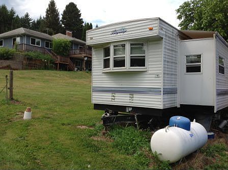 Trailer with 13' slide out