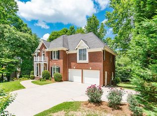 643 Owl Creek Dr, Powder Springs, GA 30127
