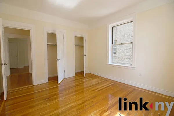 Rented by Link NY Realty | media 22