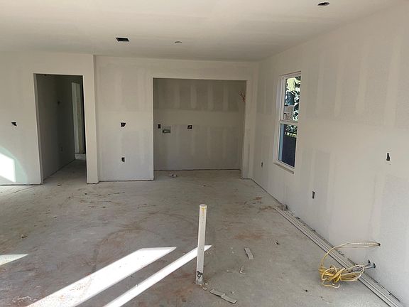 2nd image of 692 W Detroit Blvd