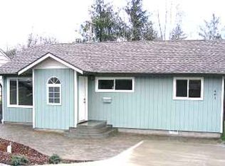461 S 19th St, Reedsport, OR 97467