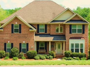 5908 Crutchfield Farm Rd, Oak Ridge, NC 27310