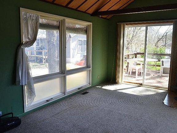 5th image of 439 Blue River Lodge Dr