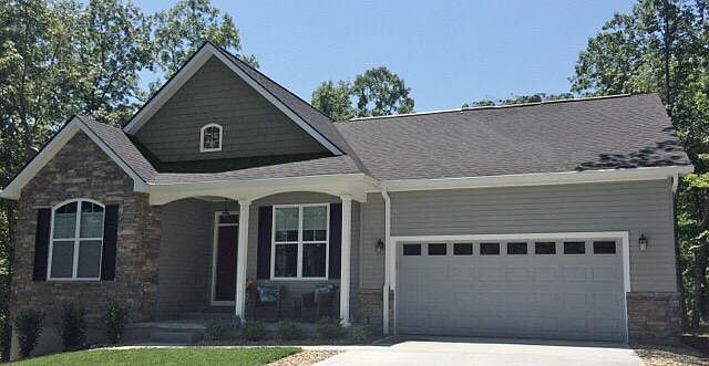 1st image of 37 Brooks Ln