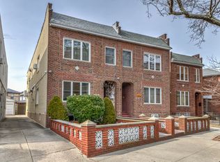 1624 W 1st St, Brooklyn, NY 11223