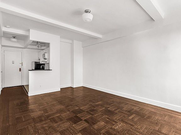 3rd image of 24 5th Ave APT 1509