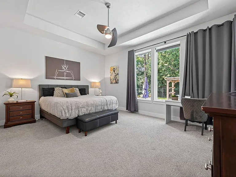 Polletts Cove Ct — Photo 47