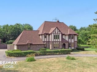 1376 E Mount Morris Rd, Mount Morris, MI 48458