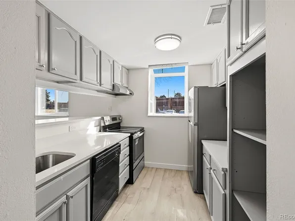 3053 S Ursula Cir 102, Aurora, CO 80014